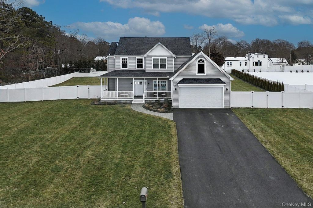 Photo of 65 Doane Avenue, Bellport, NY 11713 (MLS # 961037)