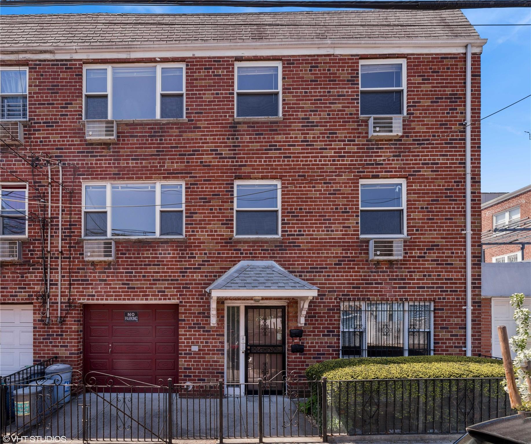 Seabury Street, Elmhurst, Queens, NY -  - 