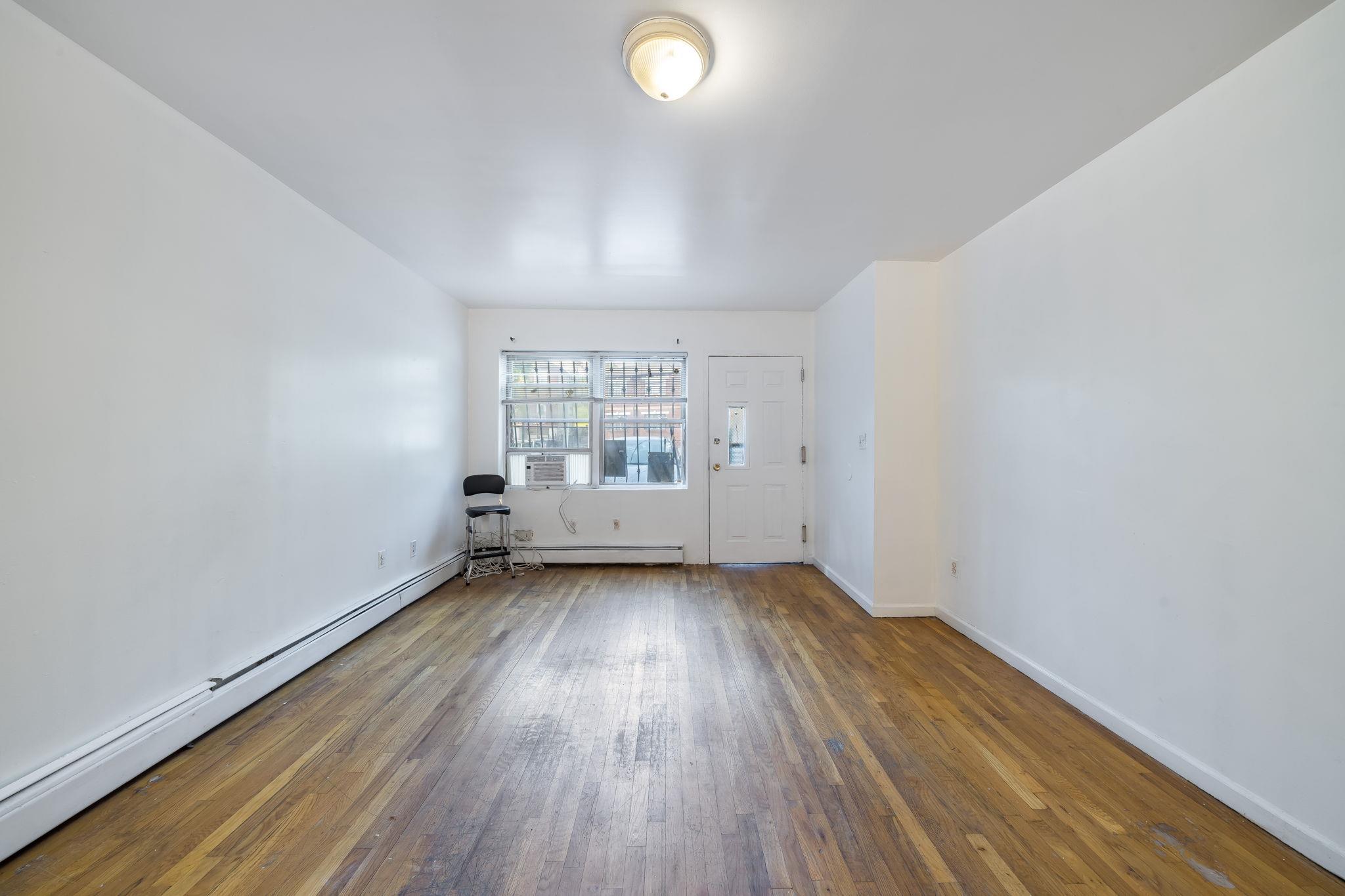 22 Sunnyside Avenue