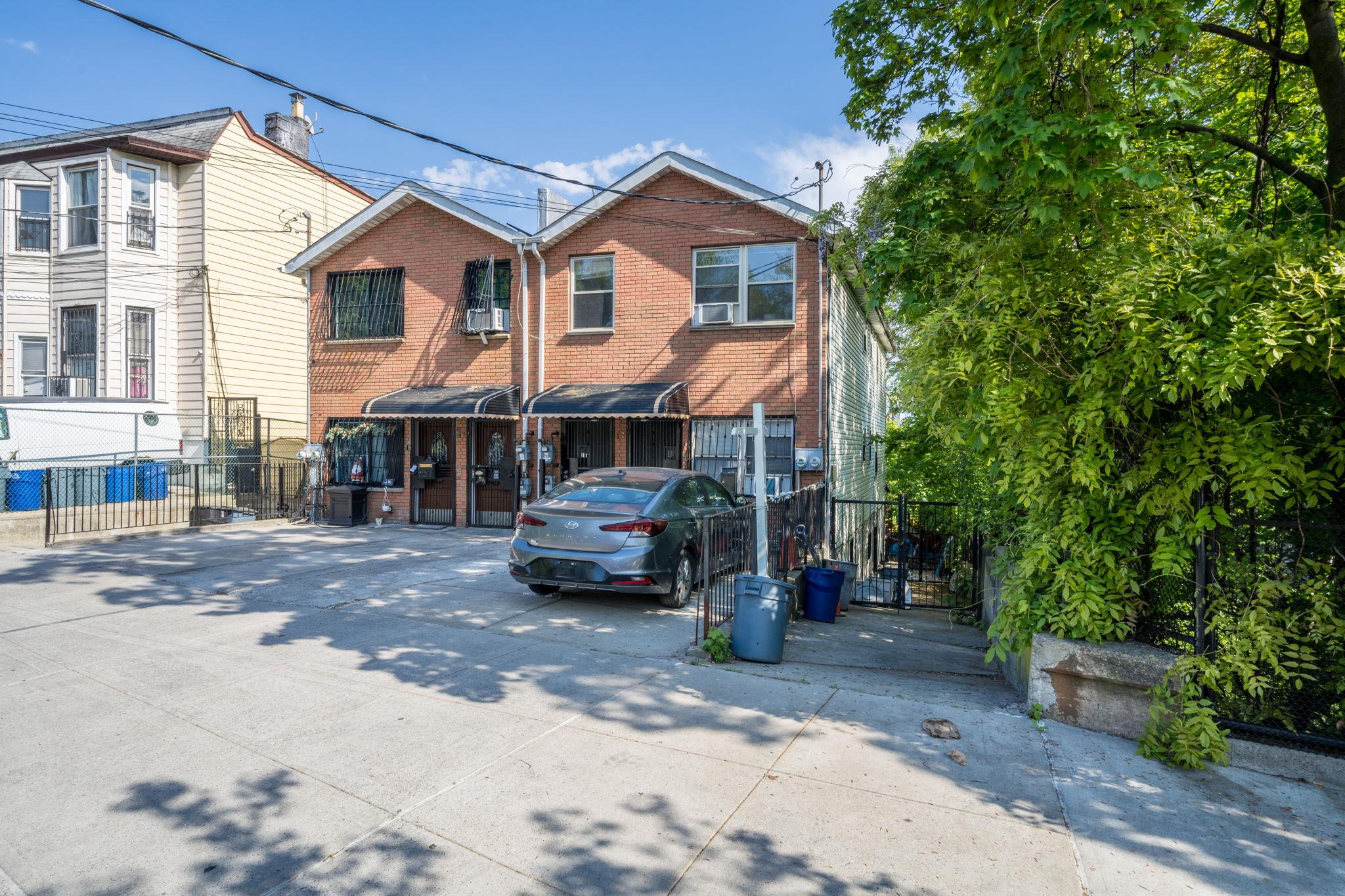 22 Sunnyside Avenue