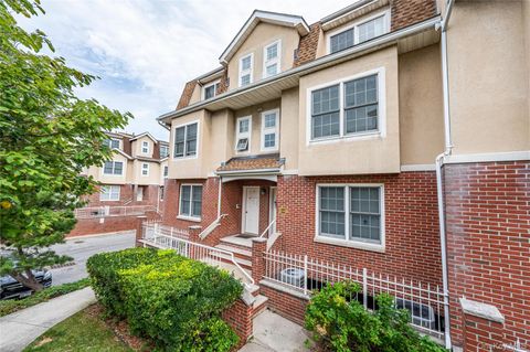 1 Patricia Lane 209 Bronx NY 10465