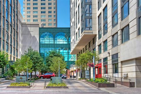 10 City Place PH4C White Plains NY 10601