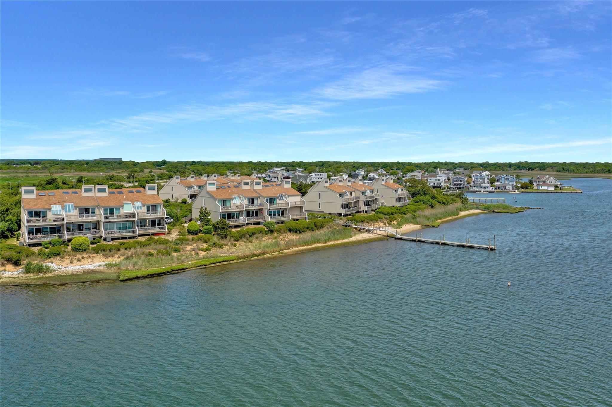 4 Waters Edge #4, Shirley, New York image 40