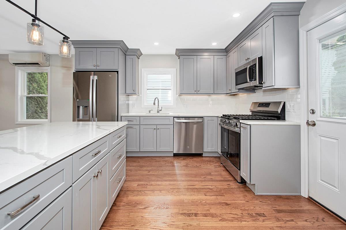 15 Locust Street, Valhalla, New York image 8