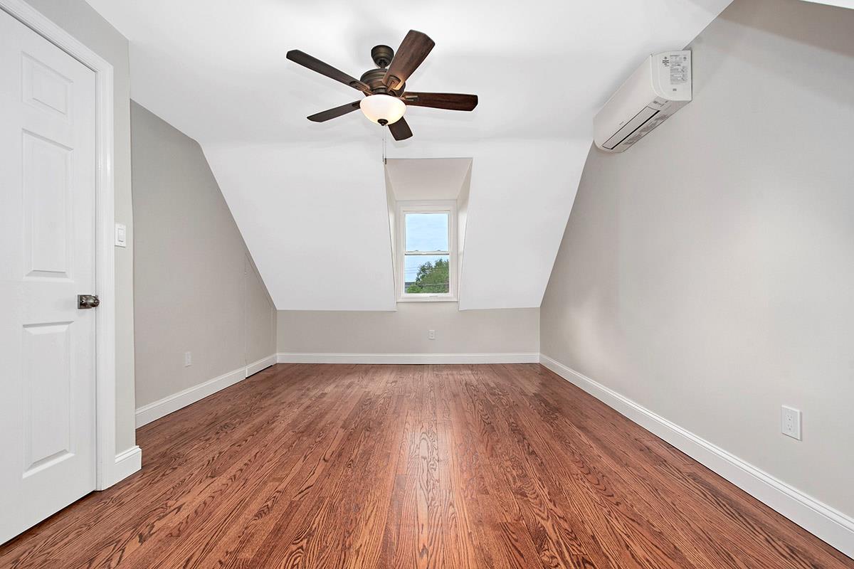 15 Locust Street, Valhalla, New York image 14