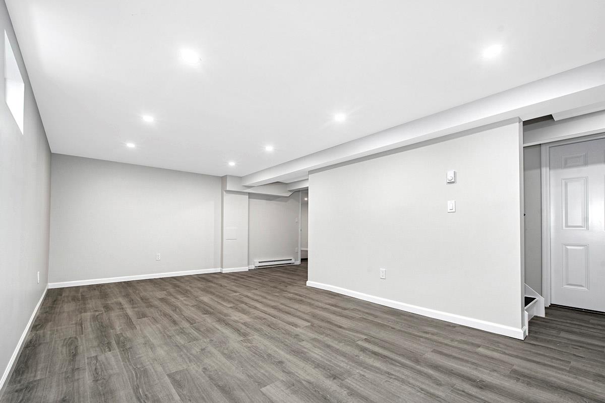 15 Locust Street, Valhalla, New York image 19