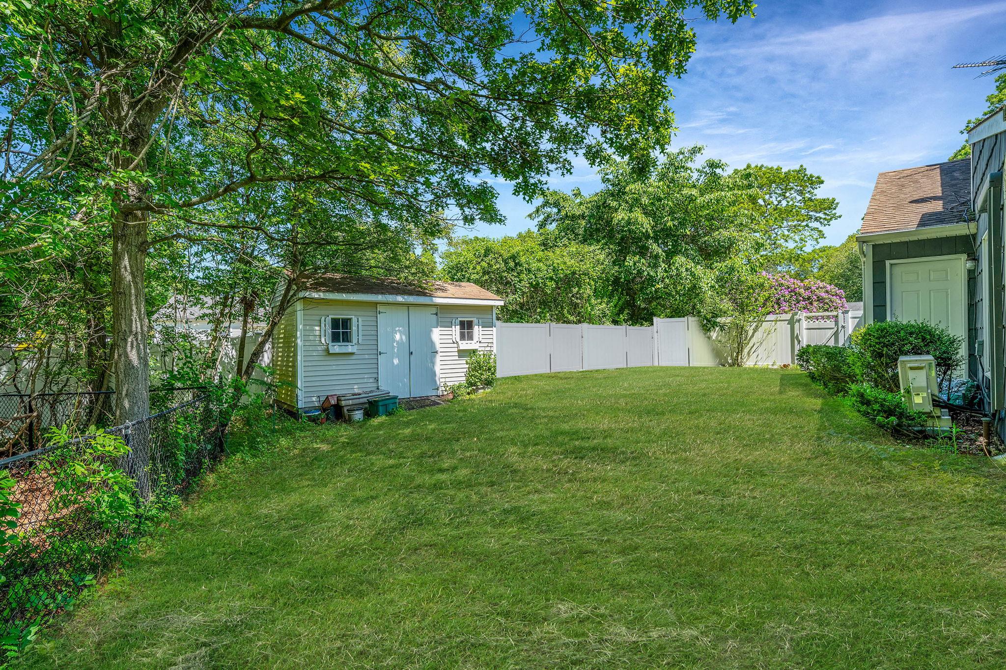 4 Hillcrest Lane, Ridge, New York image 29