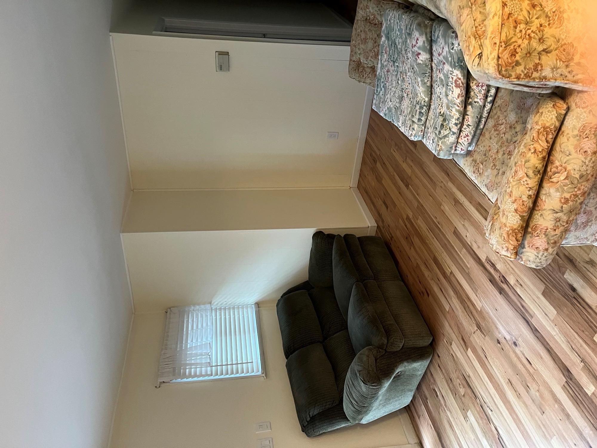 130 Hawkeye Street, Ronkonkoma, New York image 31