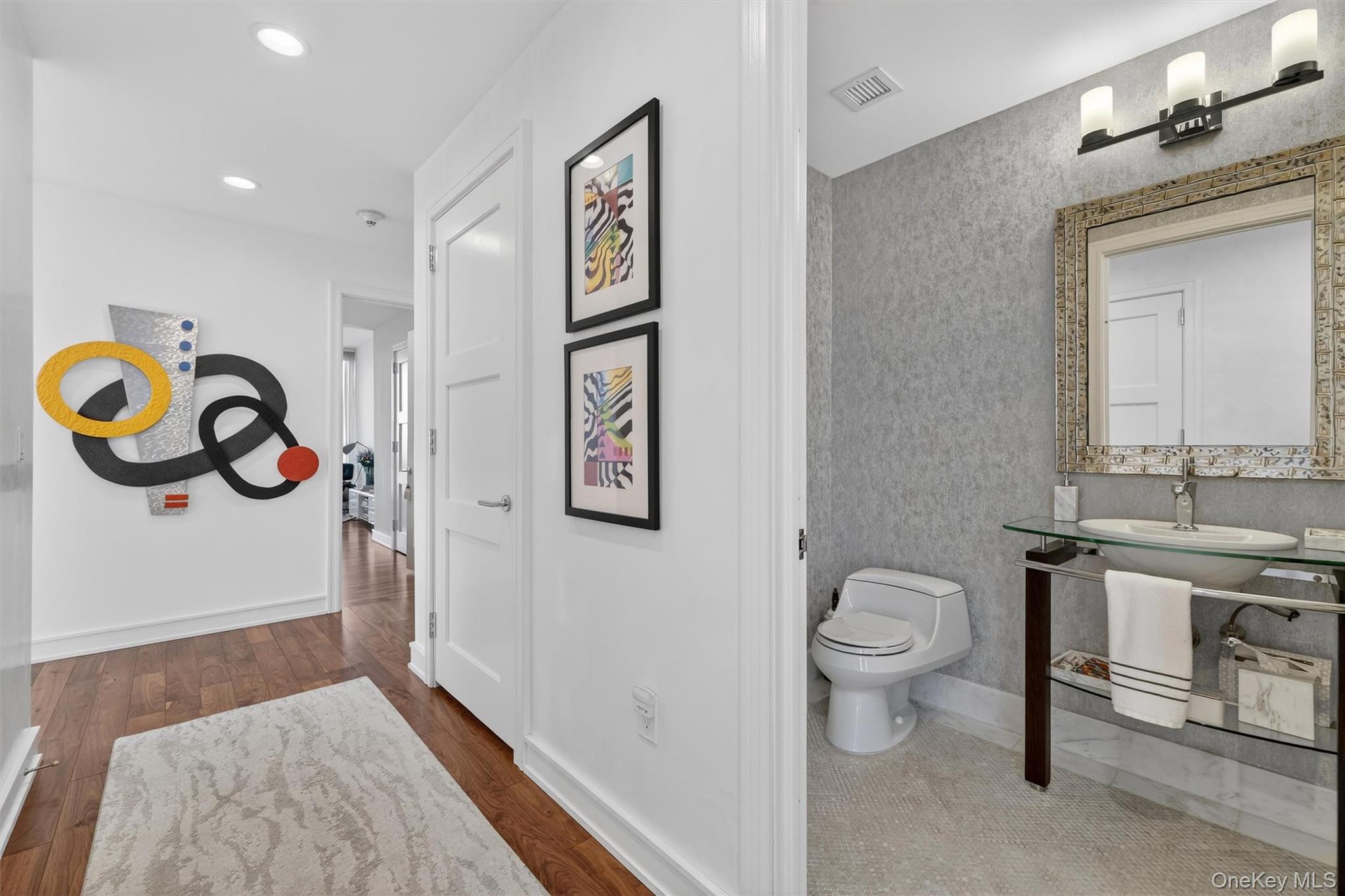 5 Renaissance Square PH6C