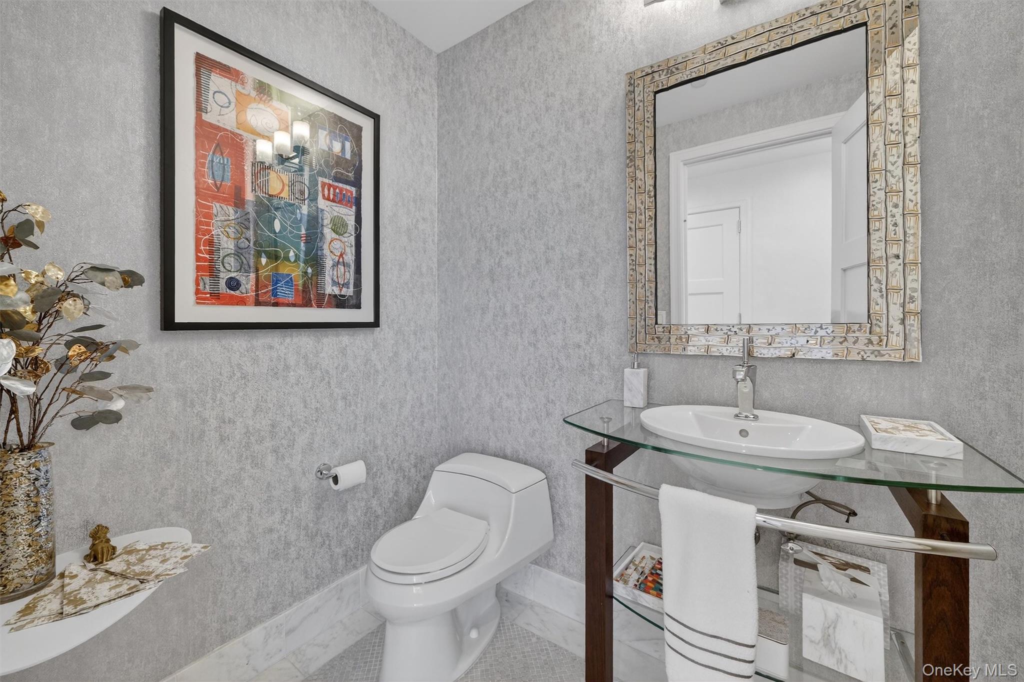 5 Renaissance Square PH6C