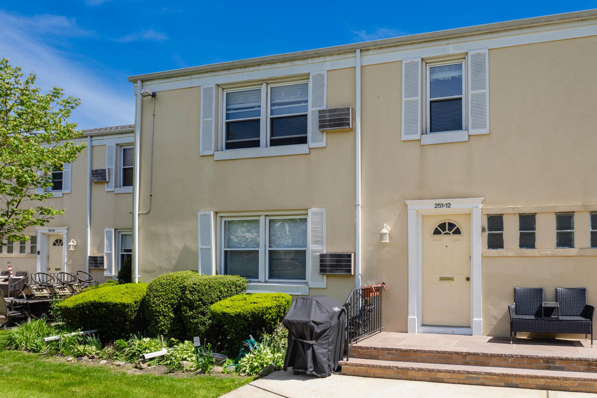 Property for Sale at 71st Rd Rd 29B, Bellerose, Queens, NY - Bedrooms: 1 
Bathrooms: 1 
Rooms: 4  - $268,000