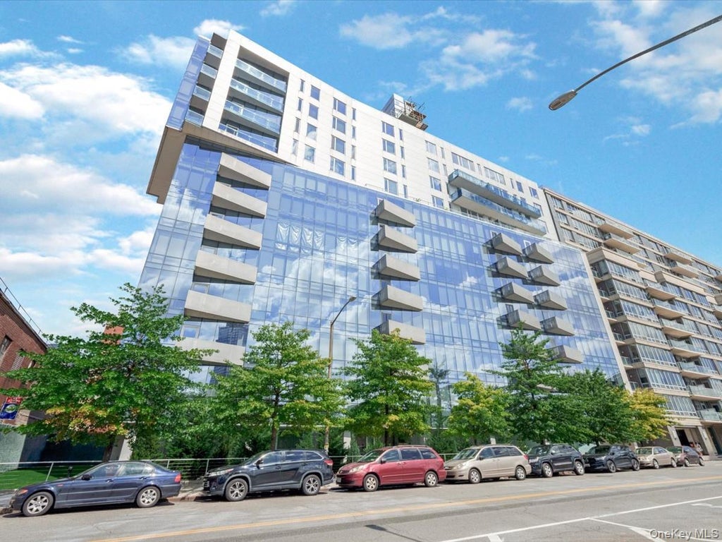 Photo of 519 Borden Avenue #1H, Long Island City, NY 11101 (MLS # 1049054)