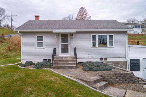 216 Hoyt Street Port Ewen NY 12429