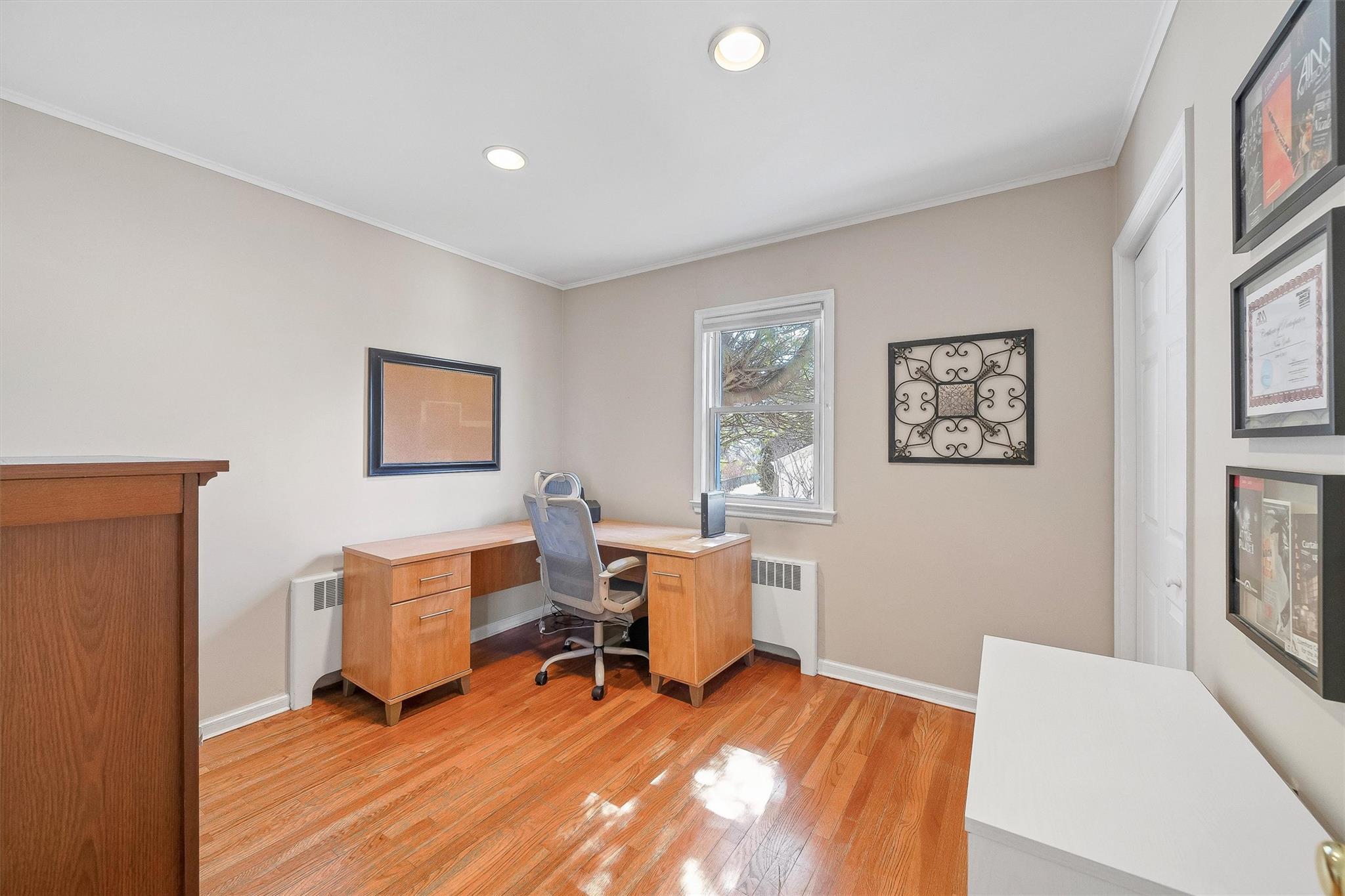 8 Seneca Avenue, White Plains, New York image 22