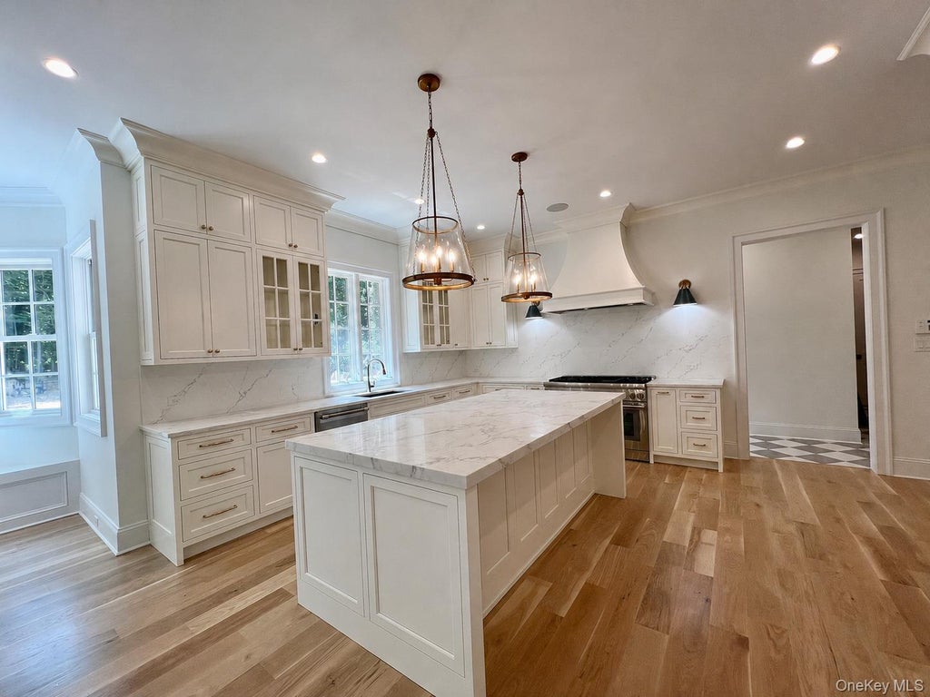 Photo of 3 Seaforth Lane, Lloyd Harbor, NY 11743 (MLS # 981869)