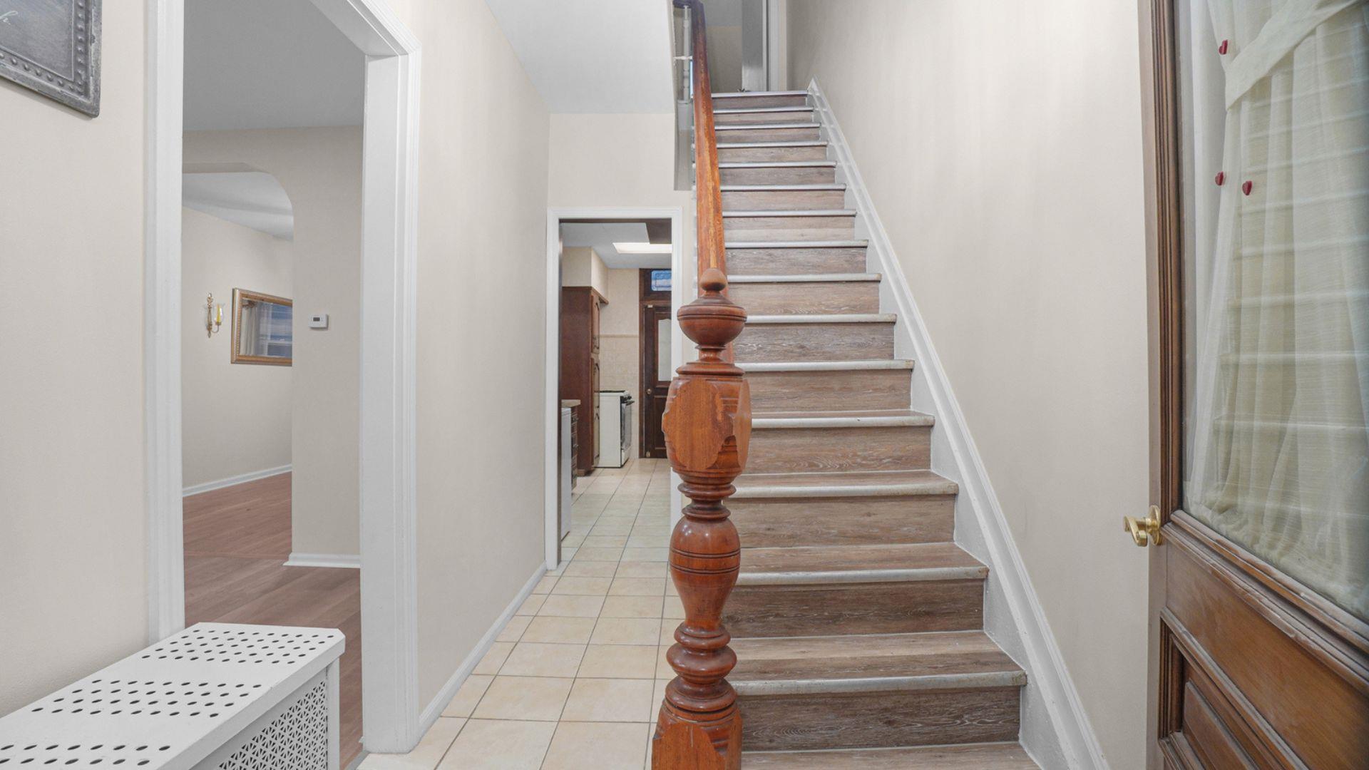 868 Morris Park Avenue, Bronx, New York image 13