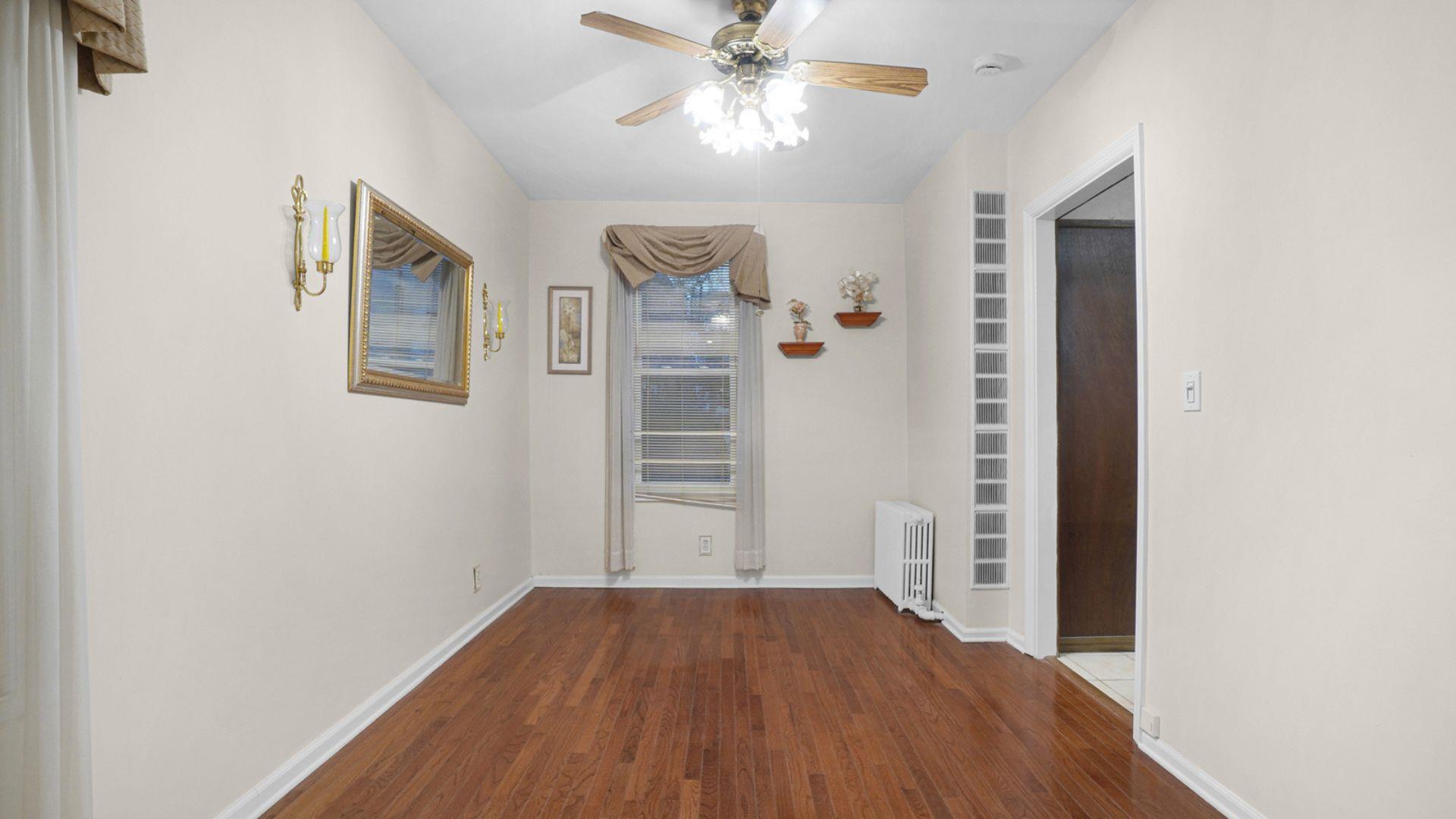 868 Morris Park Avenue, Bronx, New York image 9