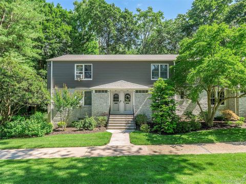 Homes For Sale - 84U Glen Keith Road #84U<br/> Nassau County, Glen Cove, NY 11542