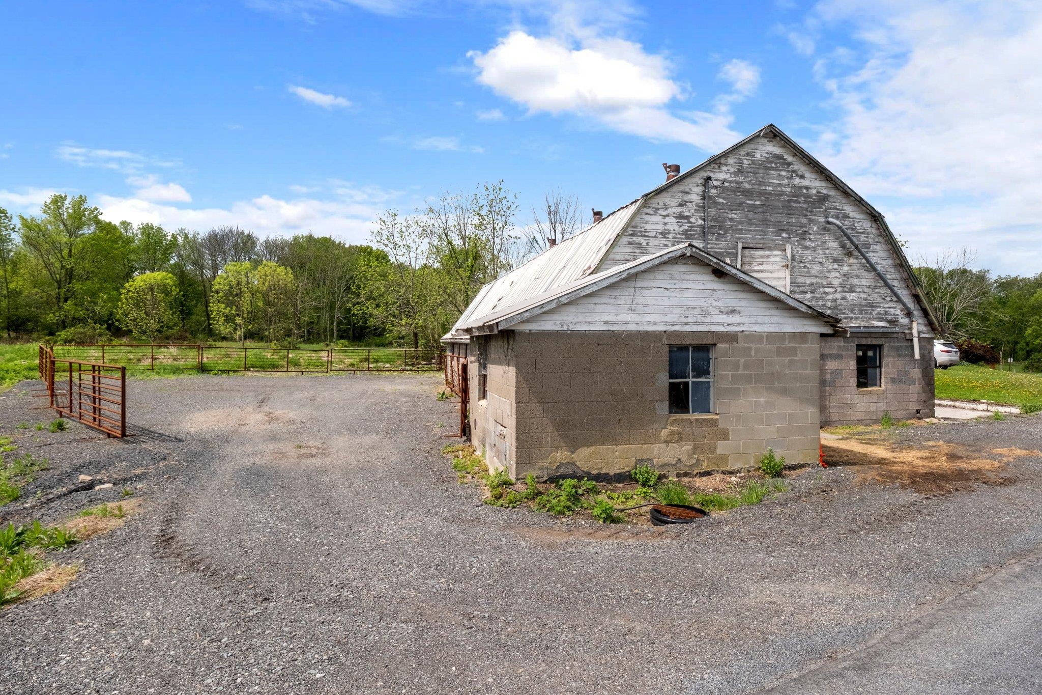 67 Dug Road, Port Jervis, New York image 40