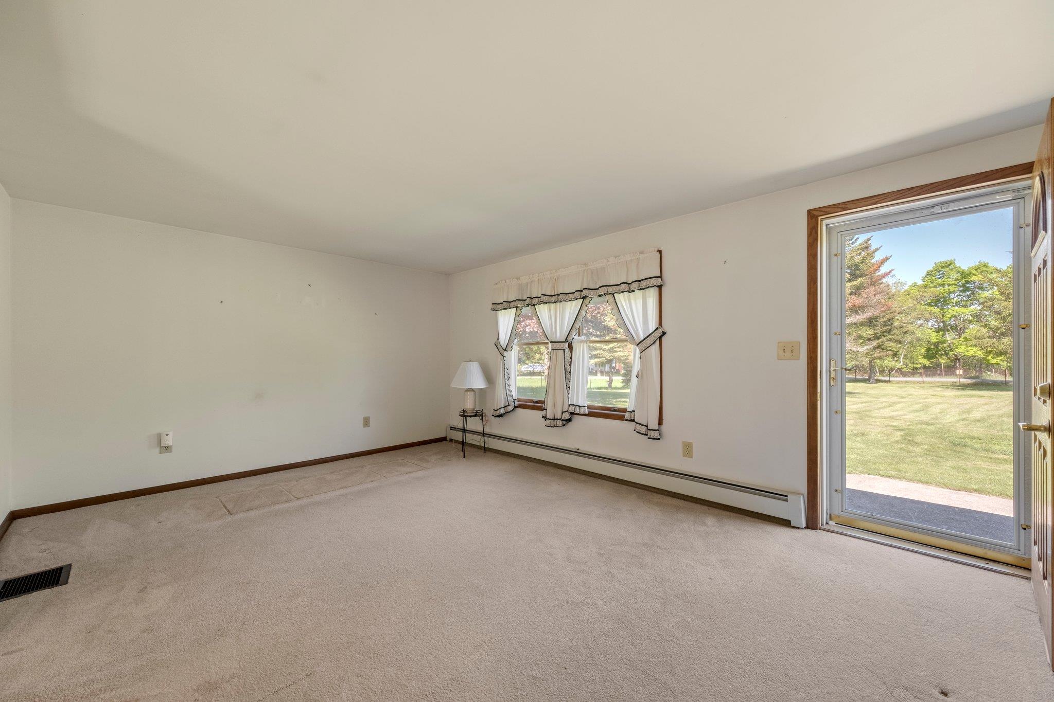 67 Dug Road, Port Jervis, New York image 16