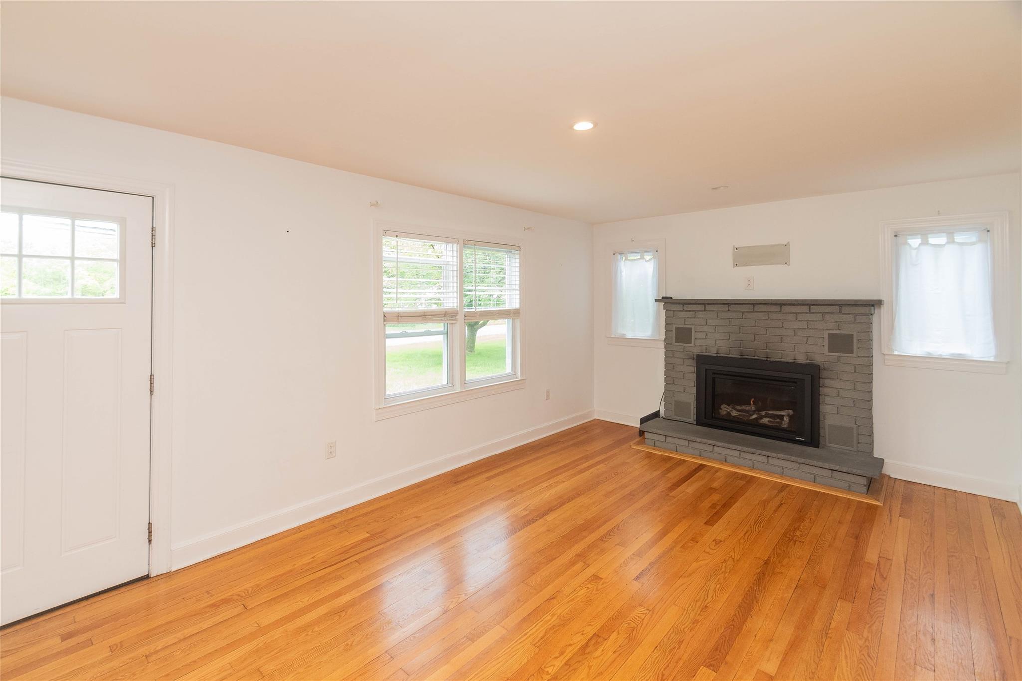 129 South Street, Warwick, New York image 13