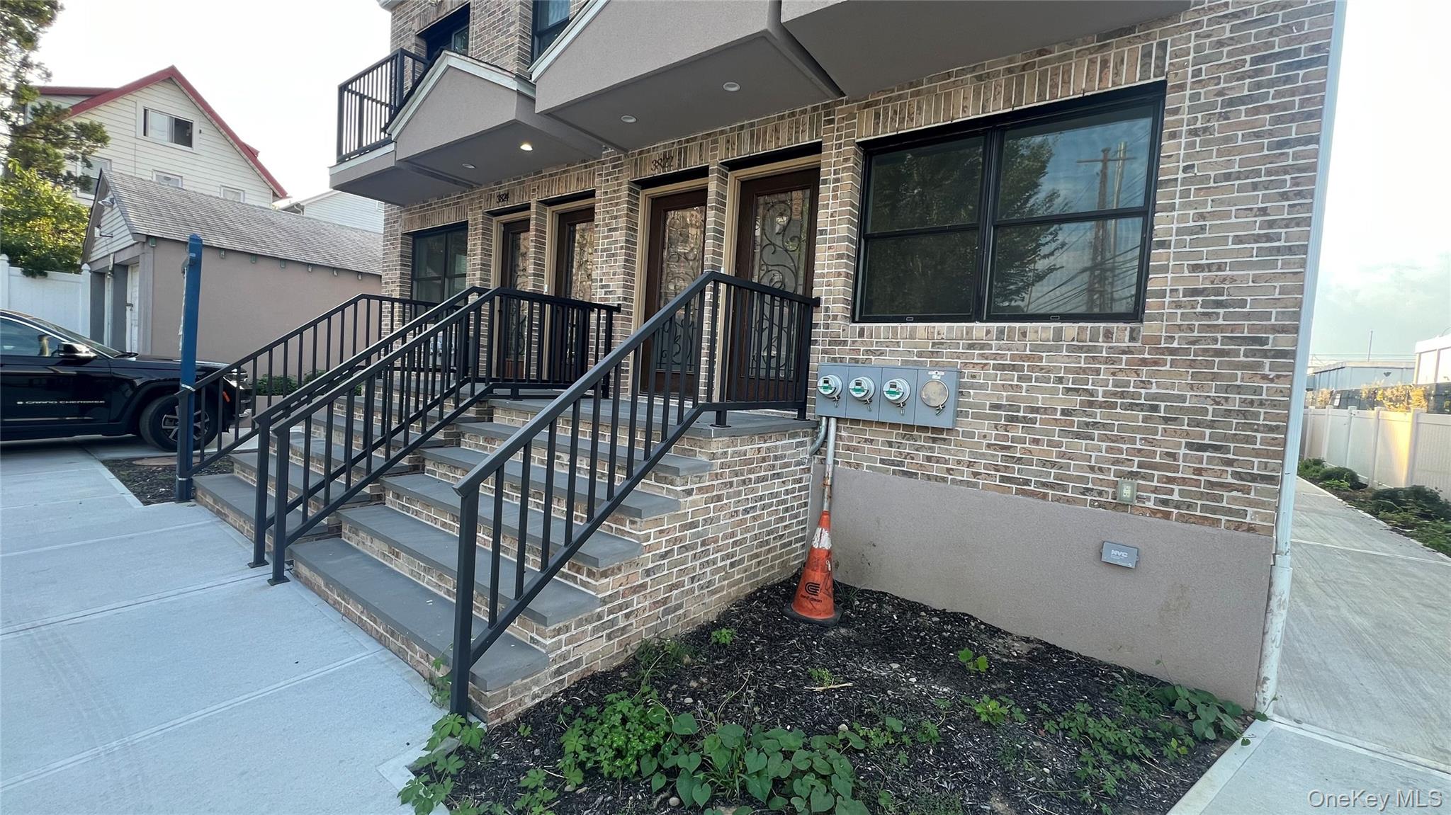 38-22 56th Street 2 Family