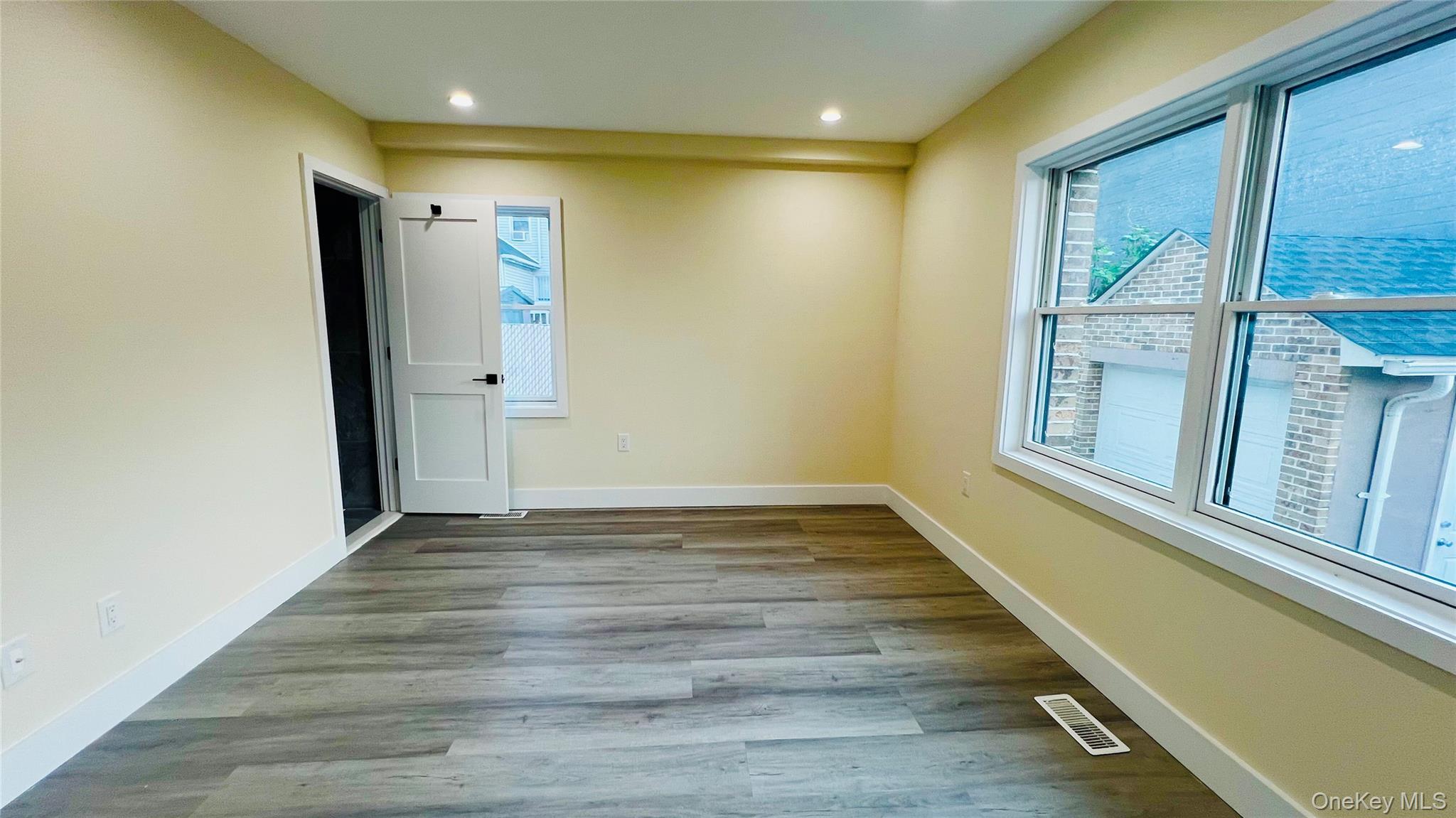 38-22 56th Street 2 Family