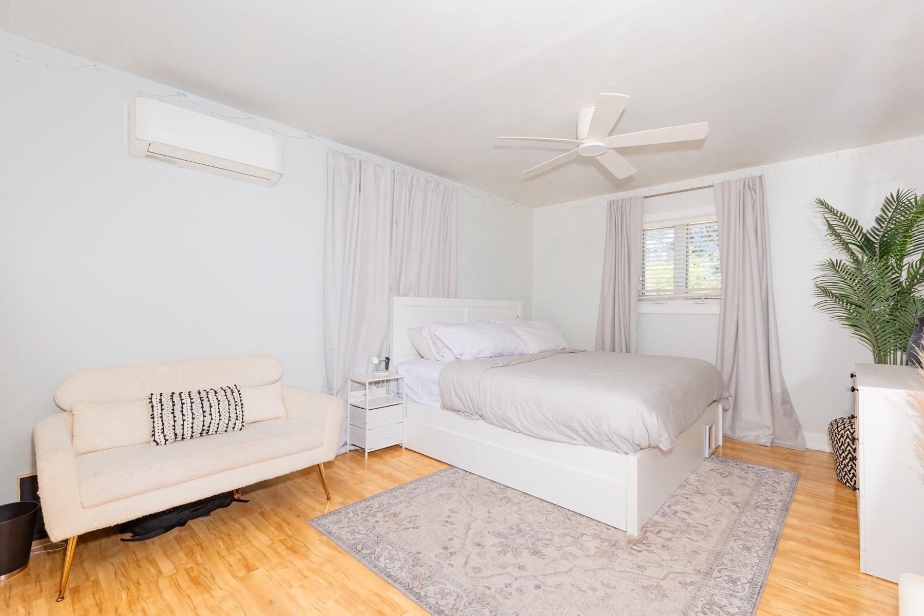 103 Broadway Avenue, Sayville, New York image 11