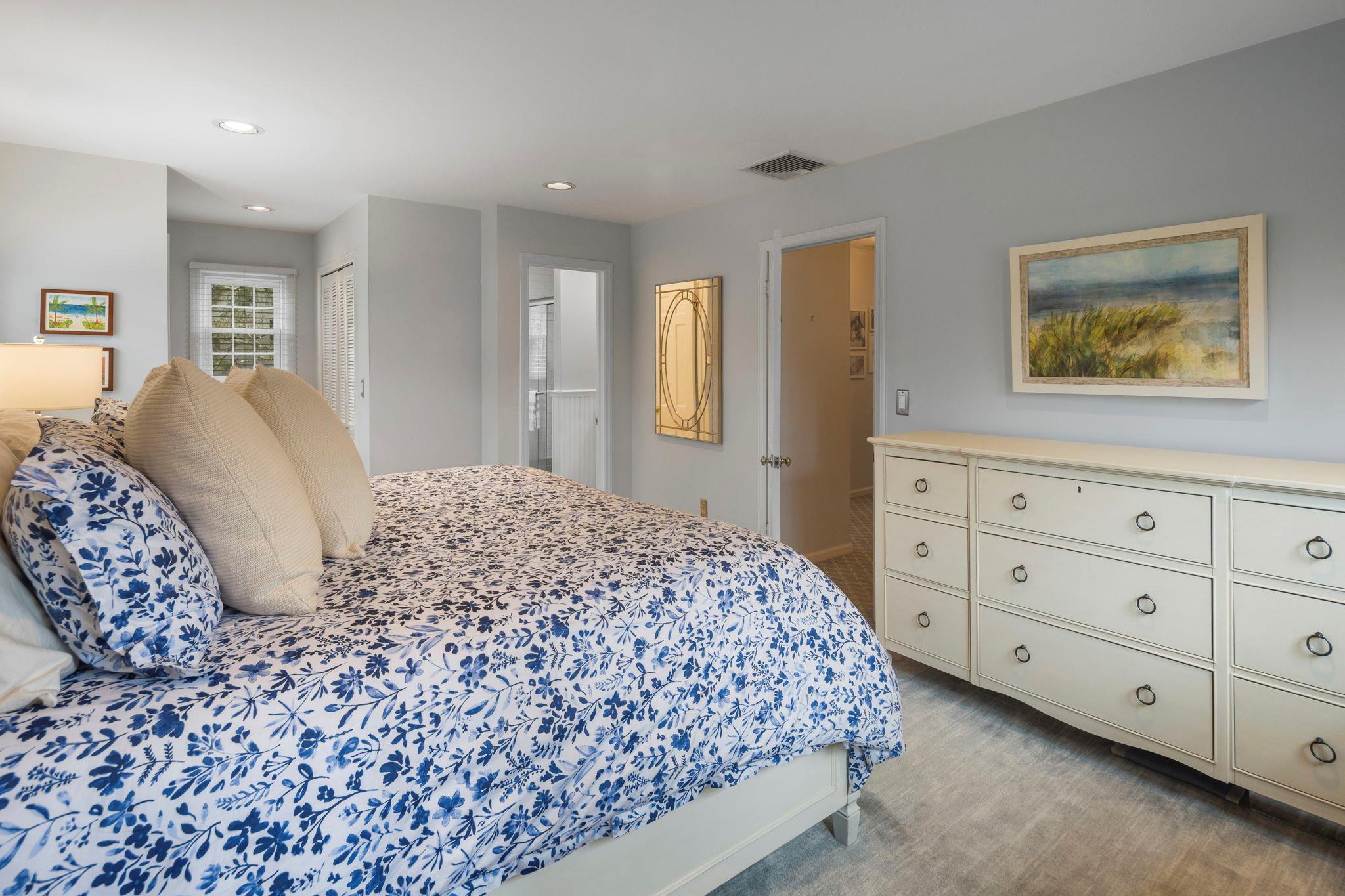 8 Elizabeth Street, Chappaqua, New York image 17