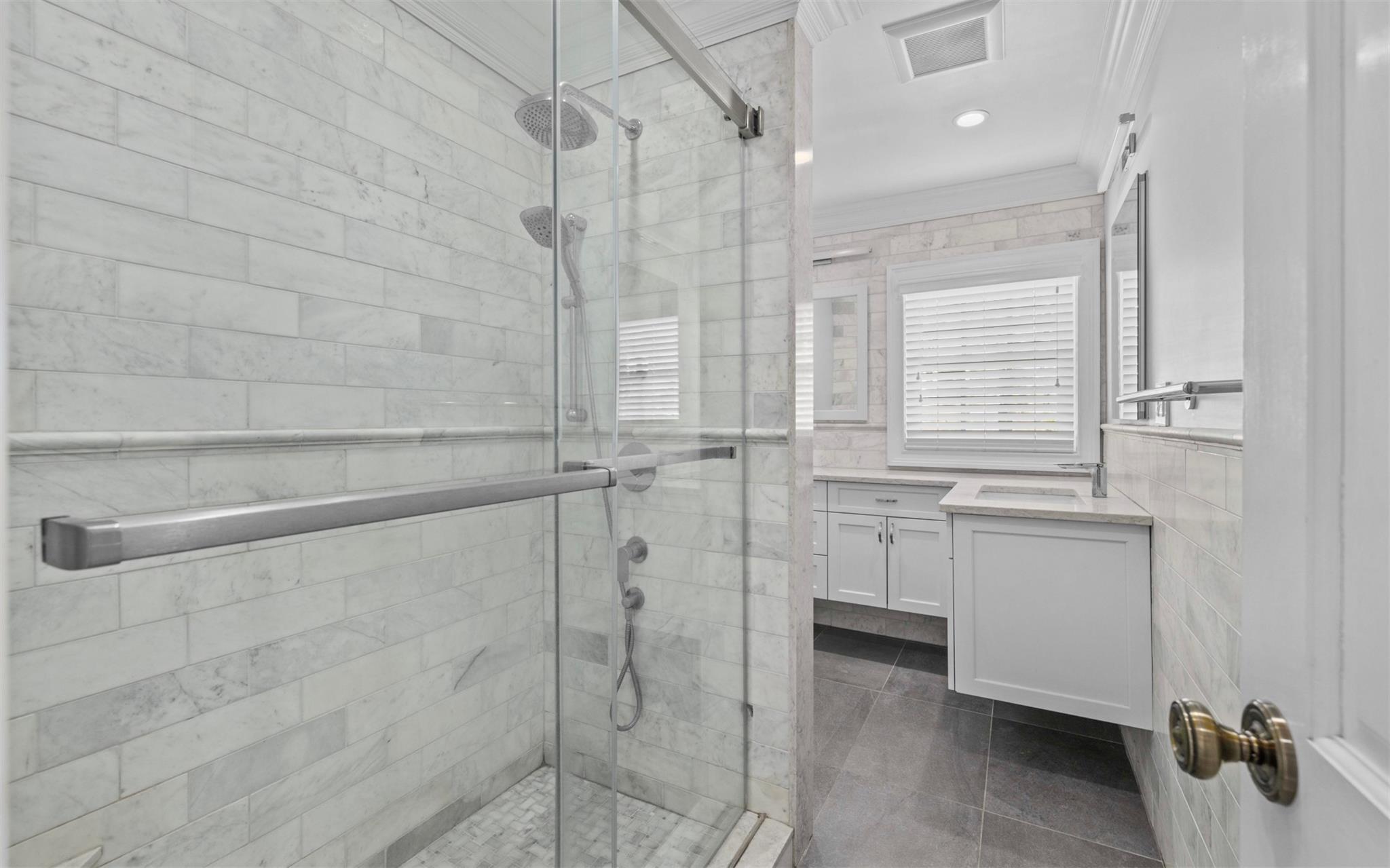 501 Arthur Street #109, Centerport, New York image 15
