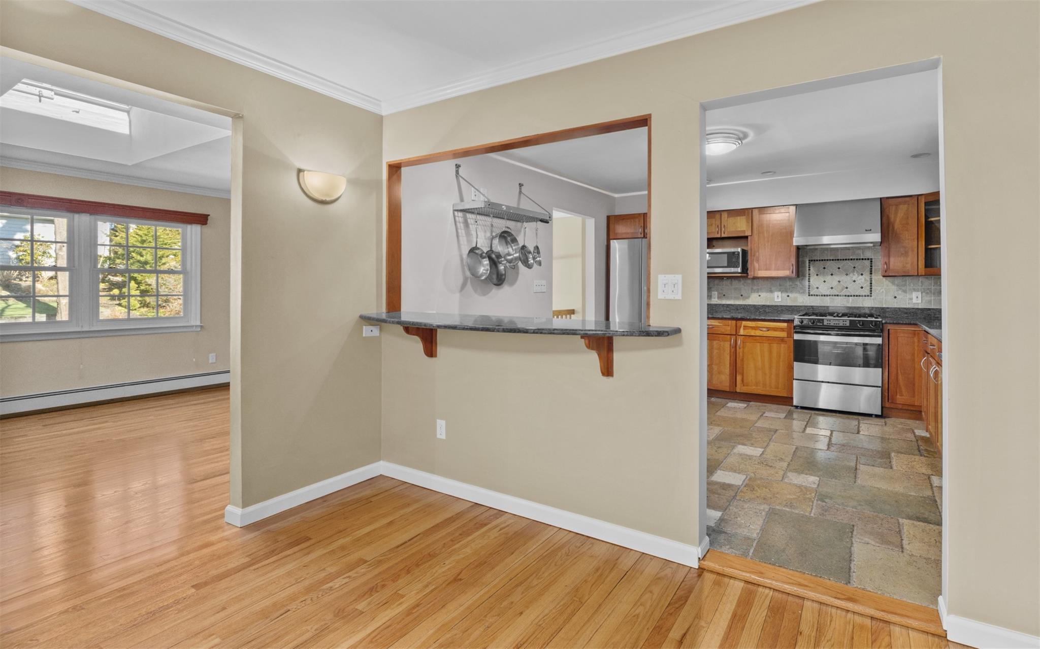 501 Arthur Street #109, Centerport, New York image 5