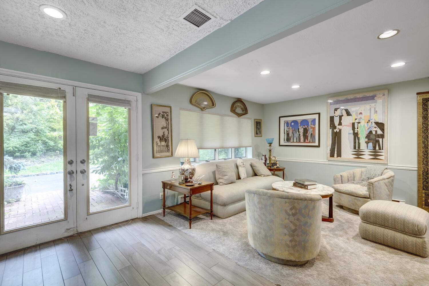 61 Locust Lane