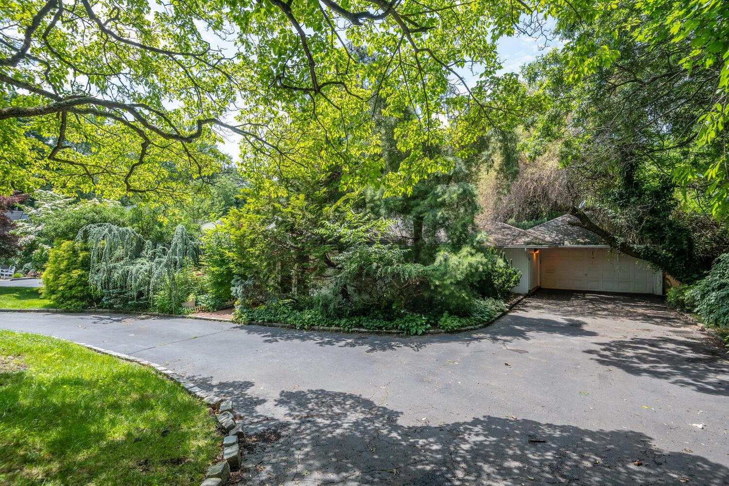 61 Locust Lane