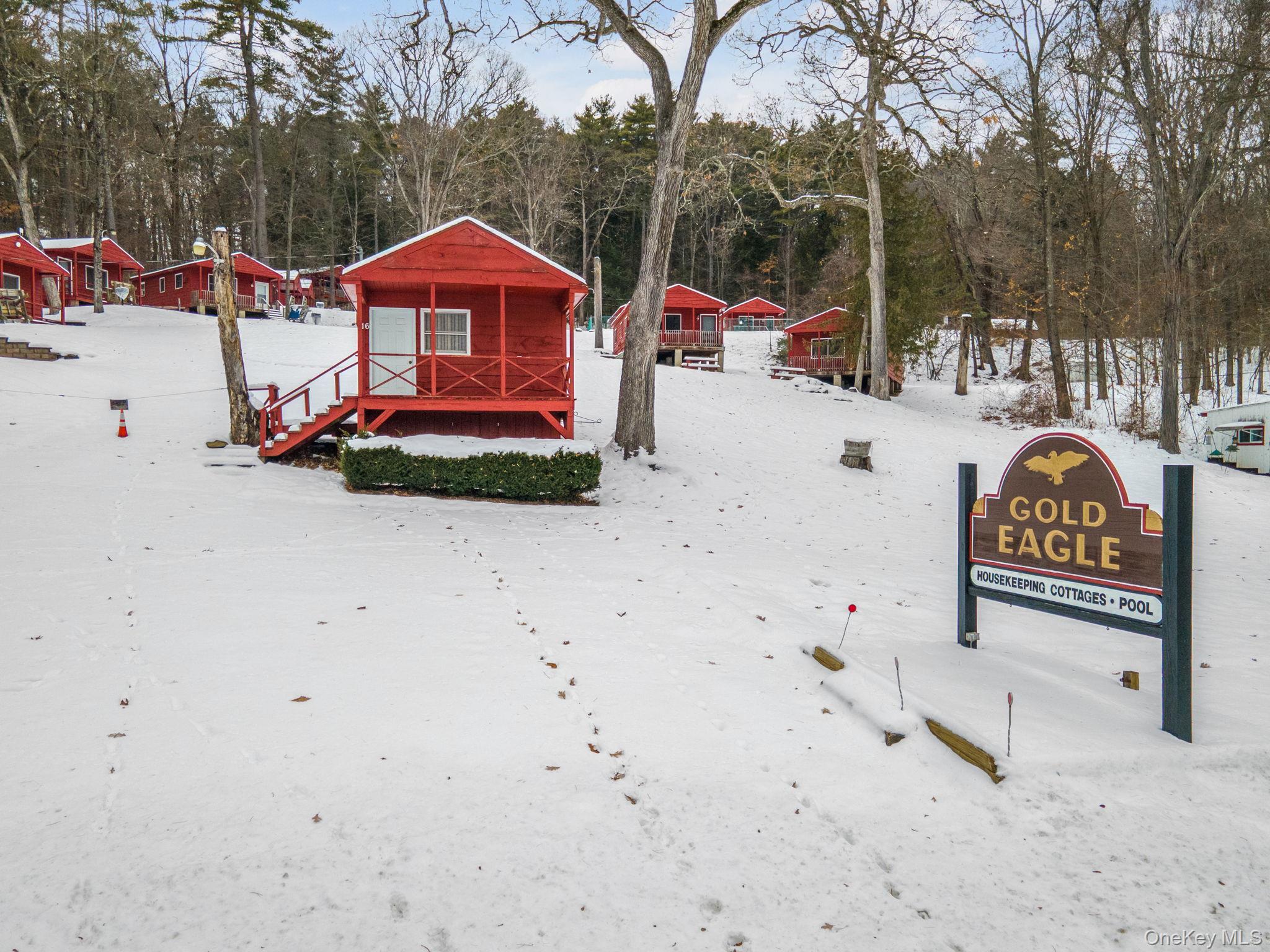 3041 Lakeshore Drive