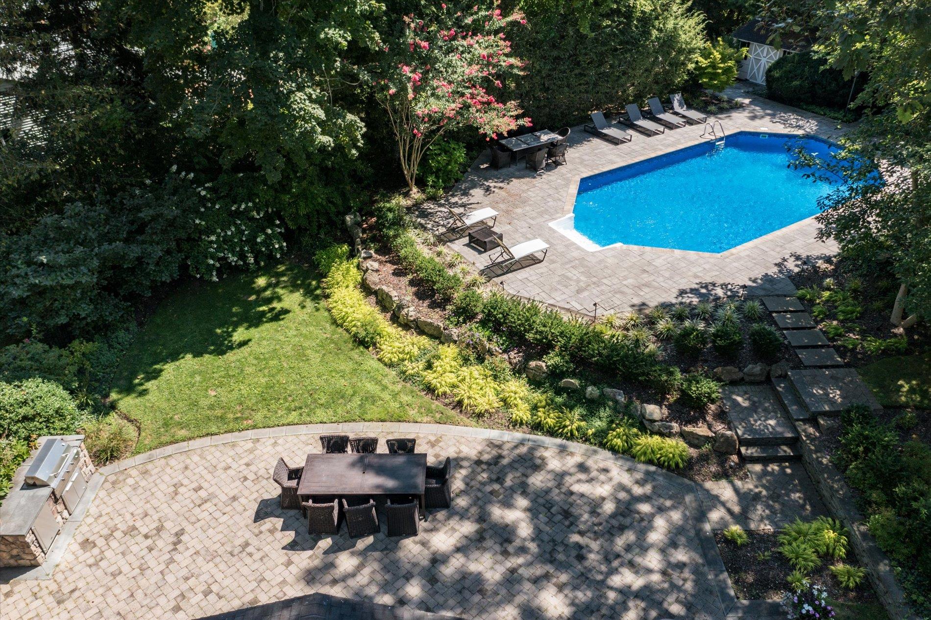 75 Chestnut Drive
