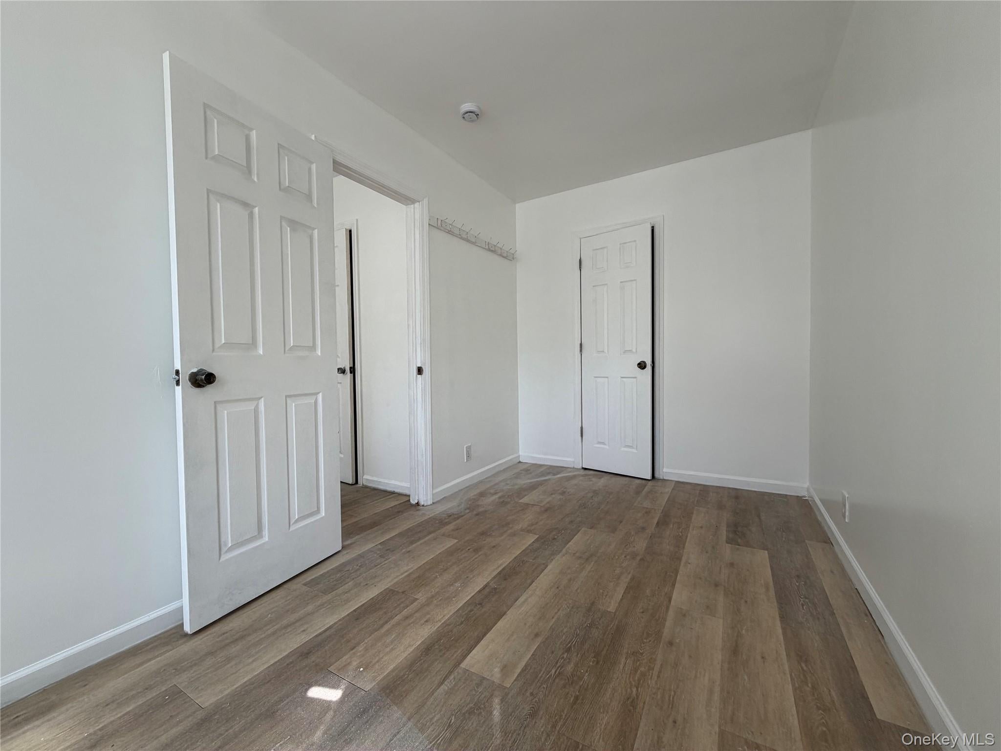 158 N Division Street 3S