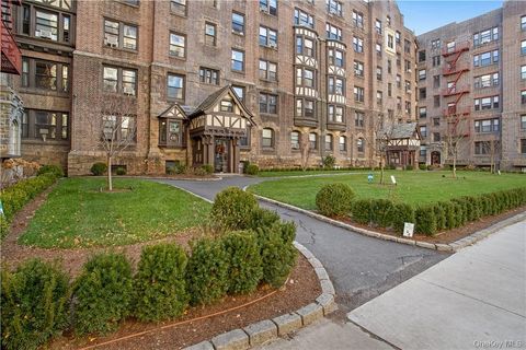 250 Martine Avenue 3F White Plains NY 10601