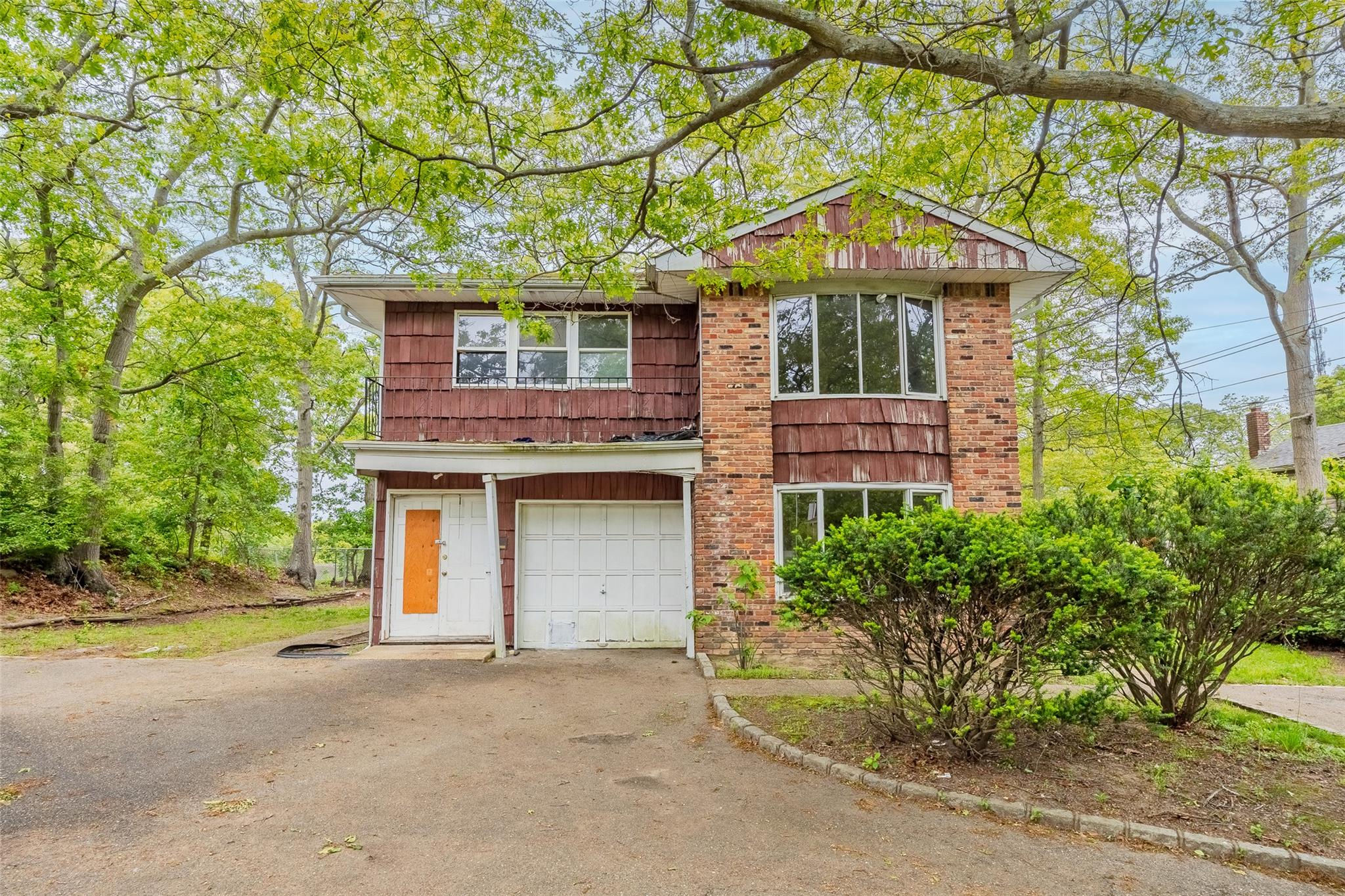 95 Berkshire Drive, Farmingville, New York image 1