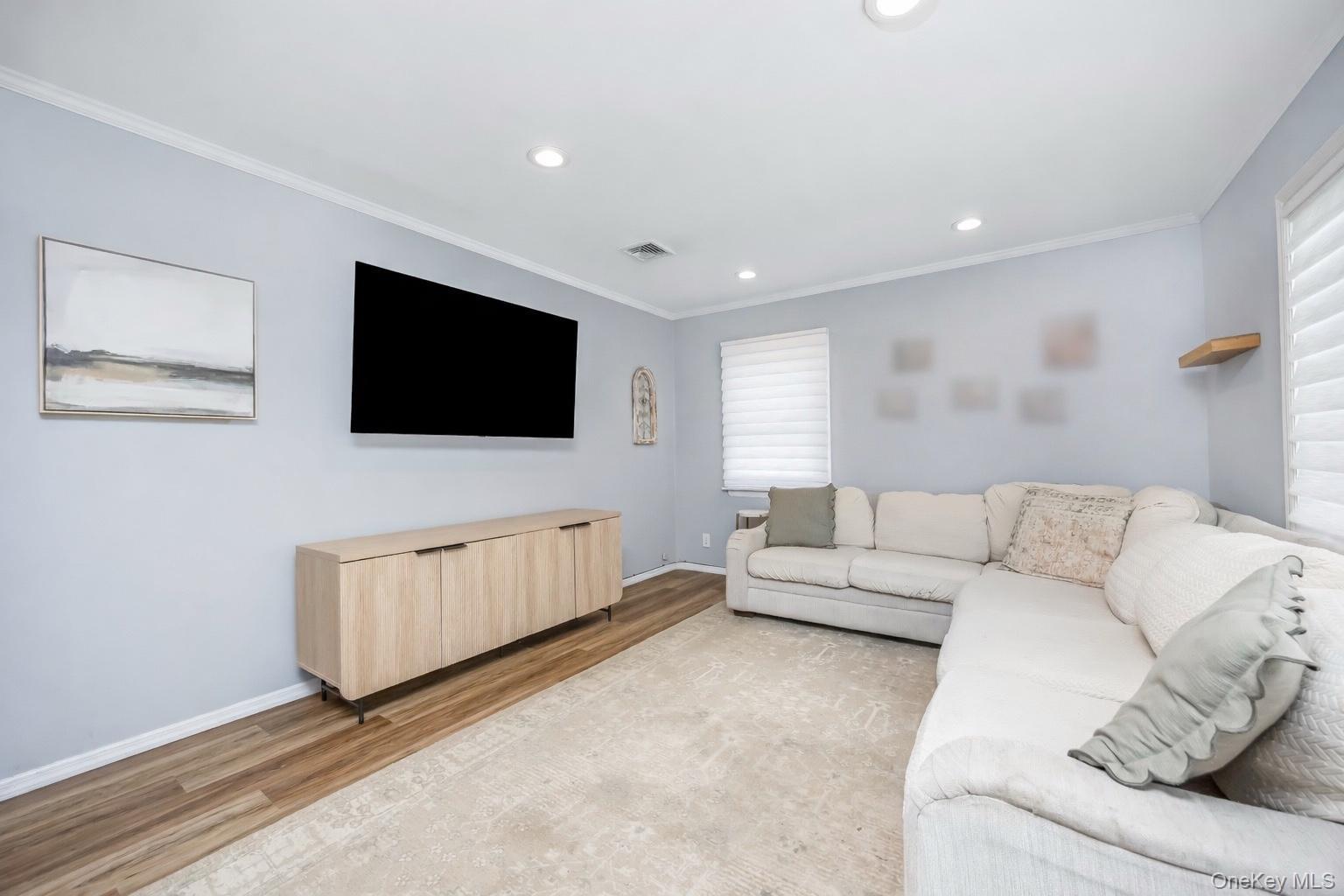 199 Van Buren Street