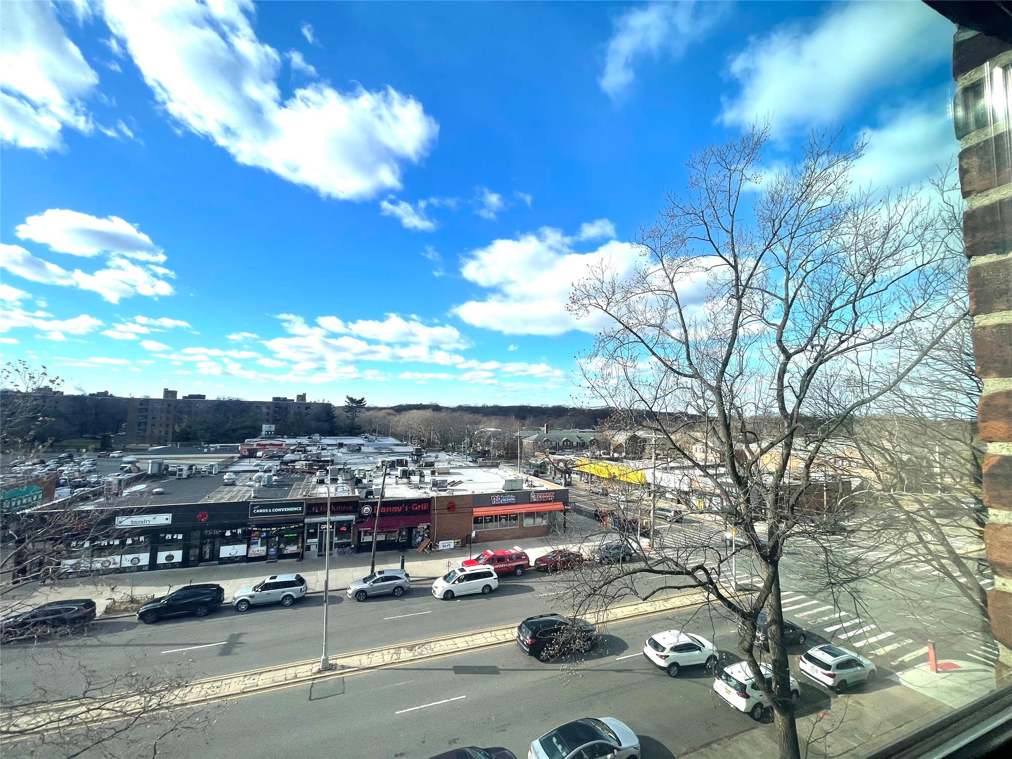 73-03 Bell Blvd Blvd #5P, Bayside, New York image 3