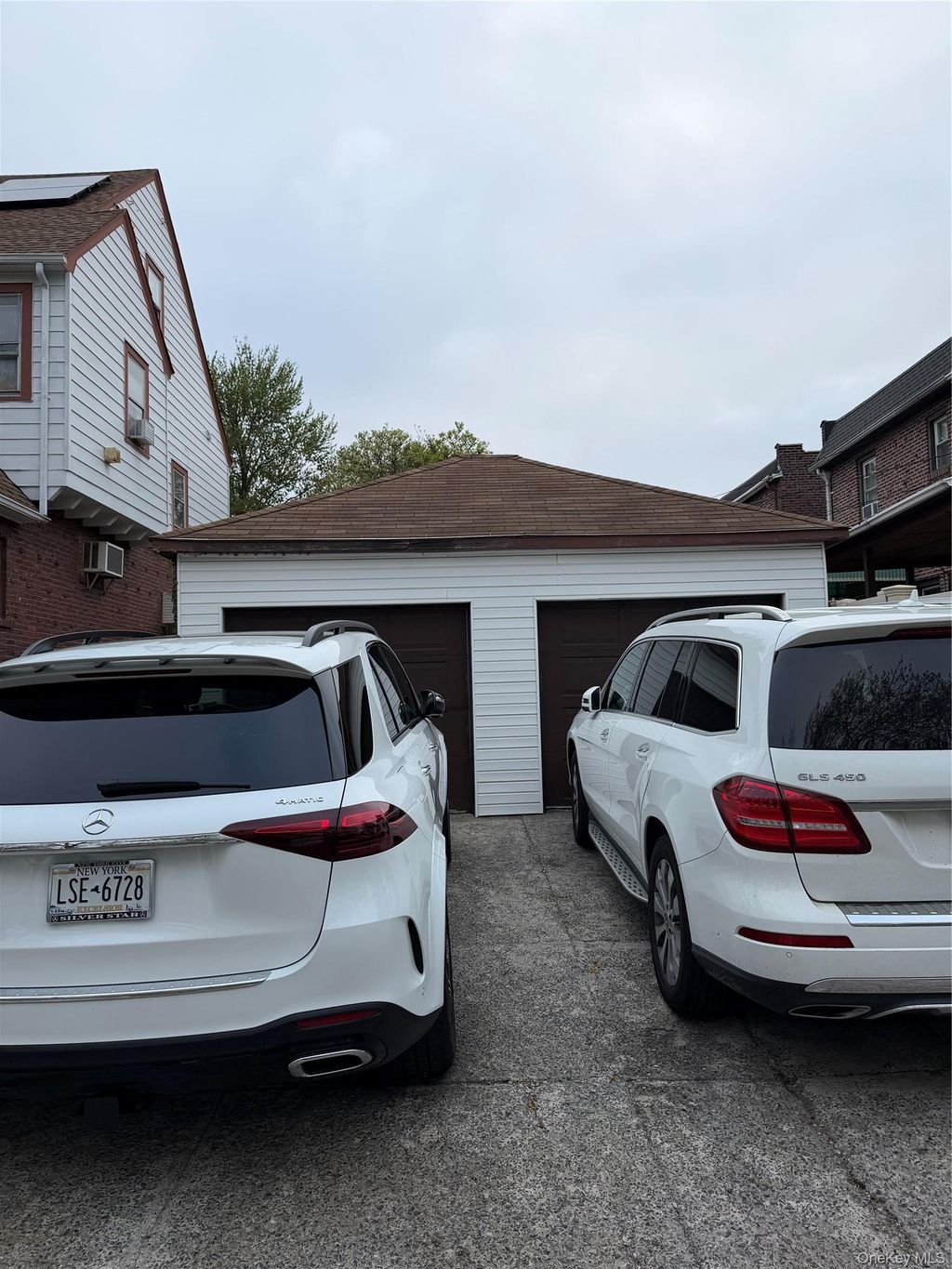 Photo of 164-26 Grand Central Parkway, Jamaica, NY 11432 (MLS # 987869)