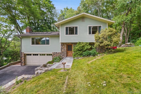 Homes For Sale - 11 Upper Lakeshore Drive<br/> Katonah, NY 10536