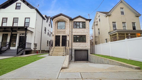 Multifamily For Sale - 338 E 234th Street<br/> Bronx, NY 10470