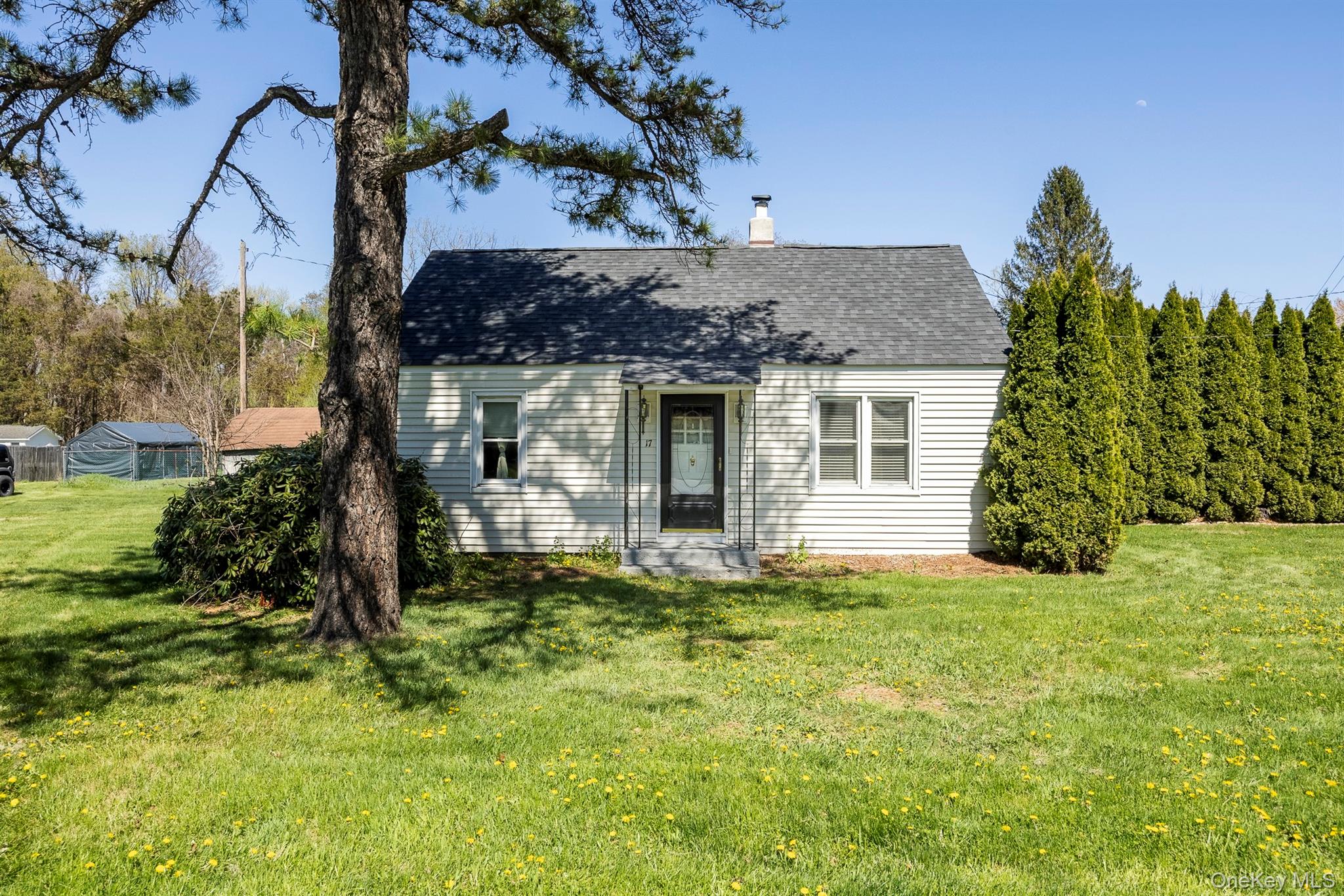 17 Plymouth Rock Road