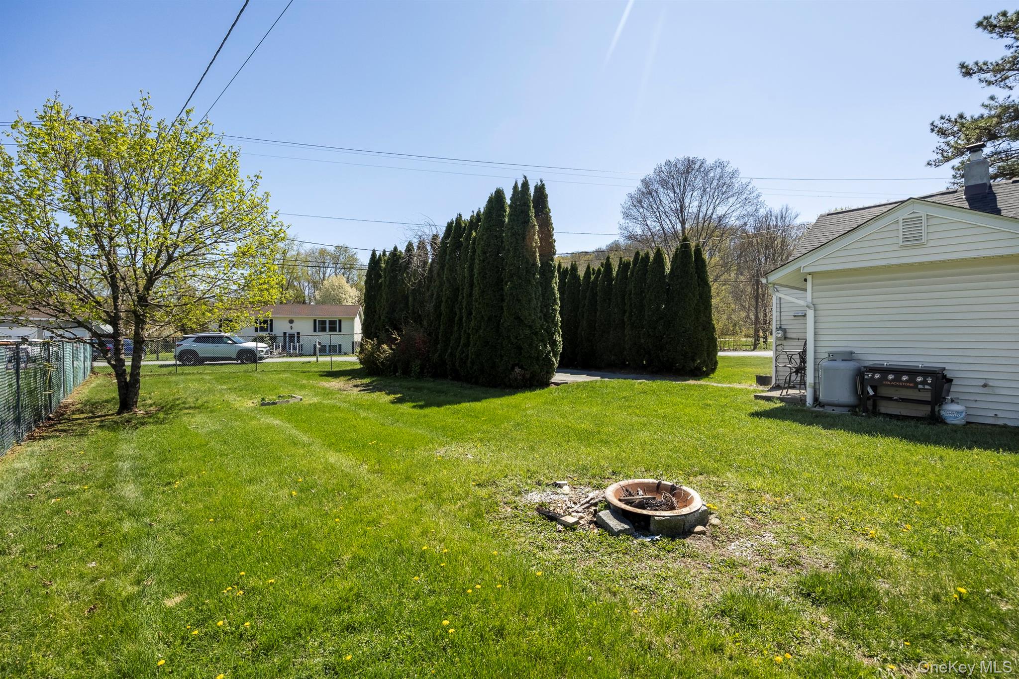 17 Plymouth Rock Road