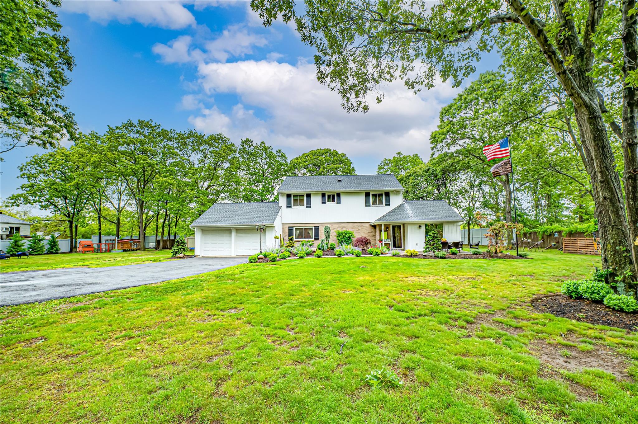 1A Revlon Court, Holtsville, New York image 35