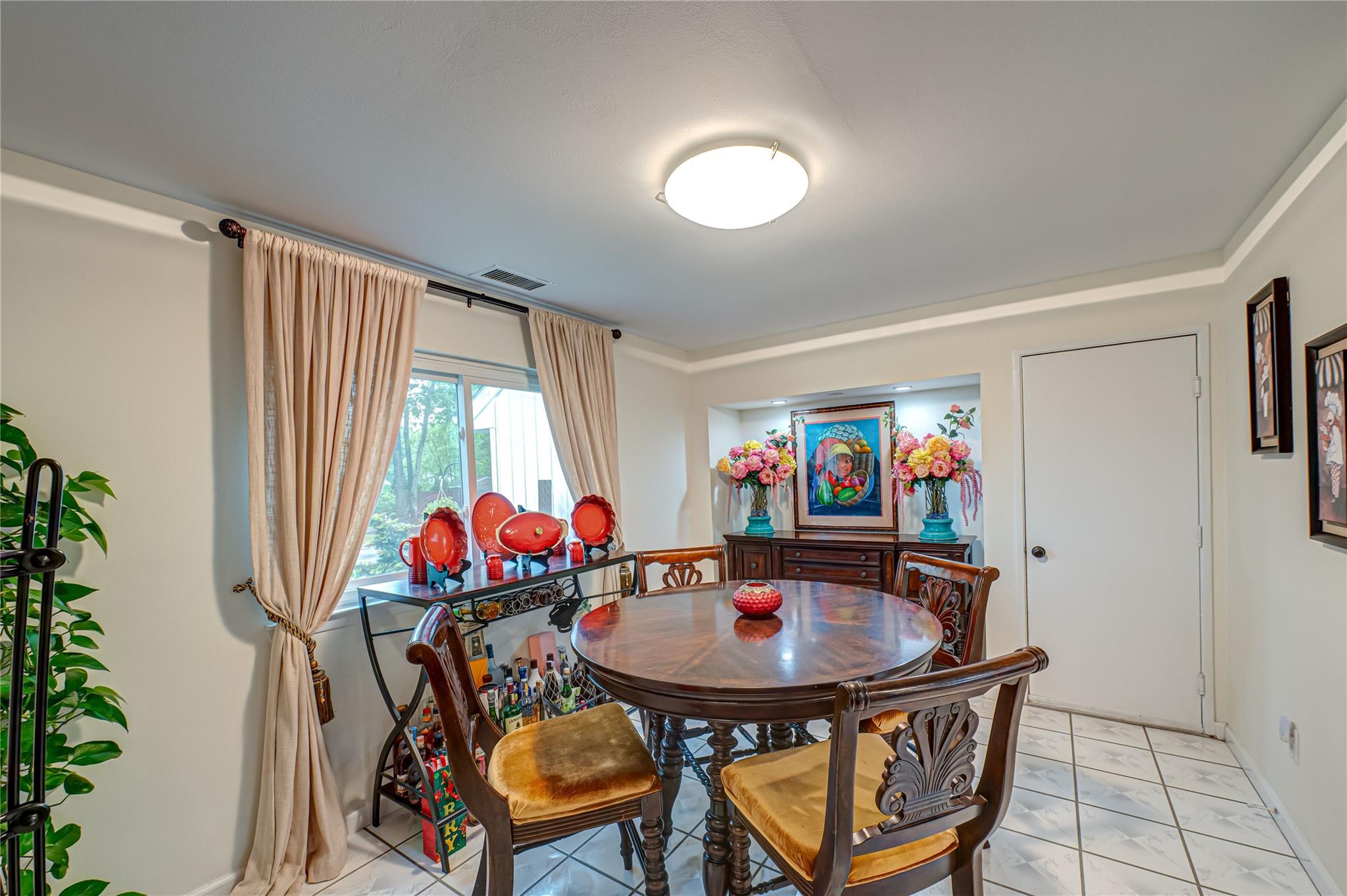 1A Revlon Court, Holtsville, New York image 14