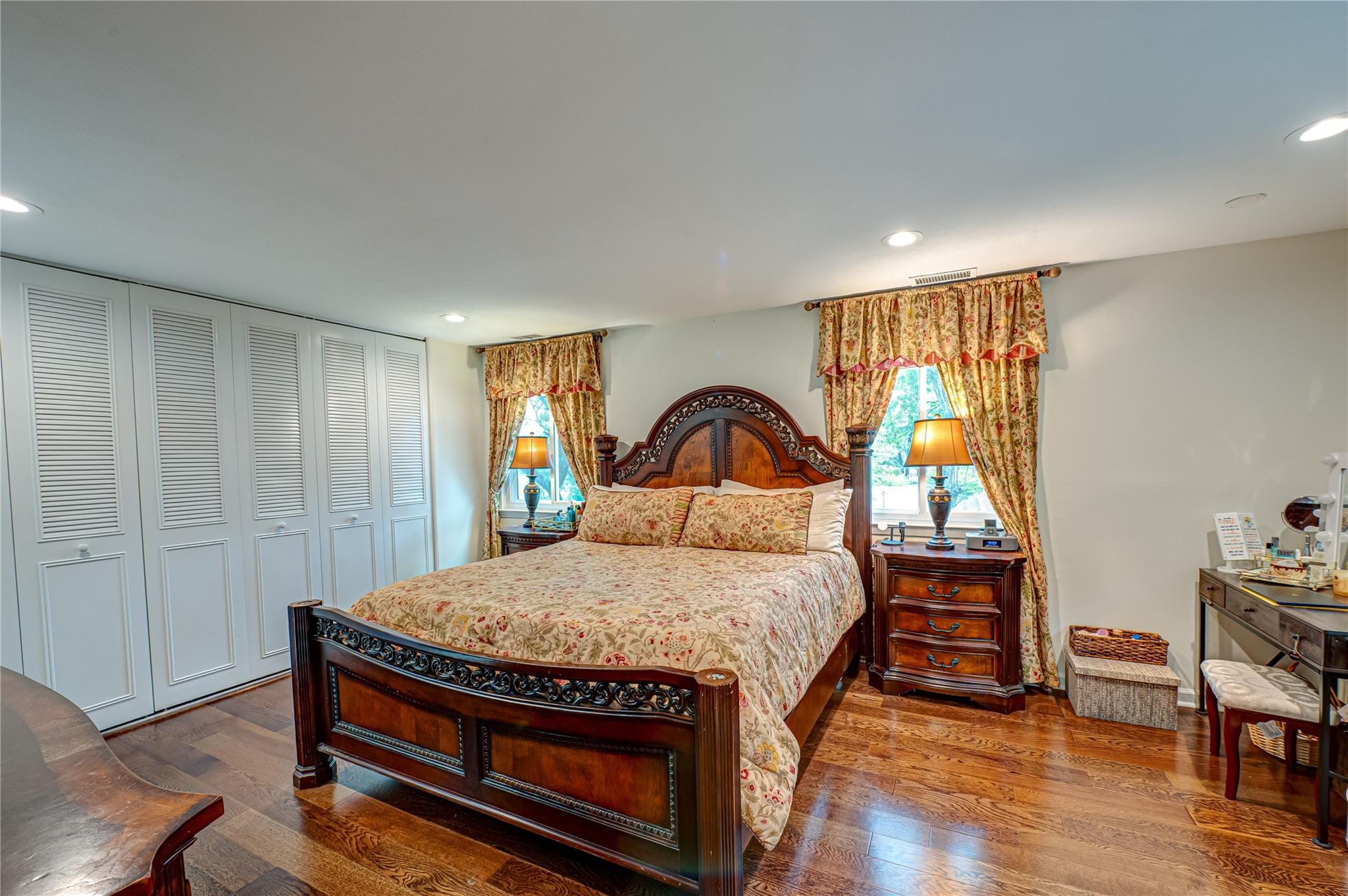 1A Revlon Court, Holtsville, New York image 19
