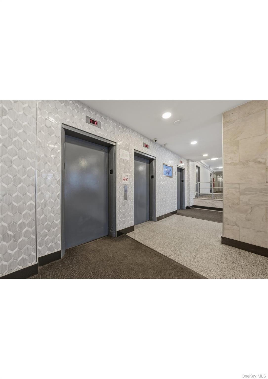 825 Morrison Avenue 8C