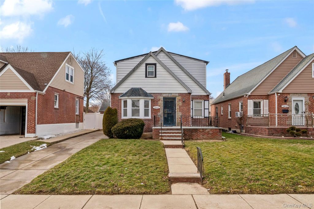 Photo of 118-16 231 Street St, Cambria Heights, NY 11411 (MLS # 964051)